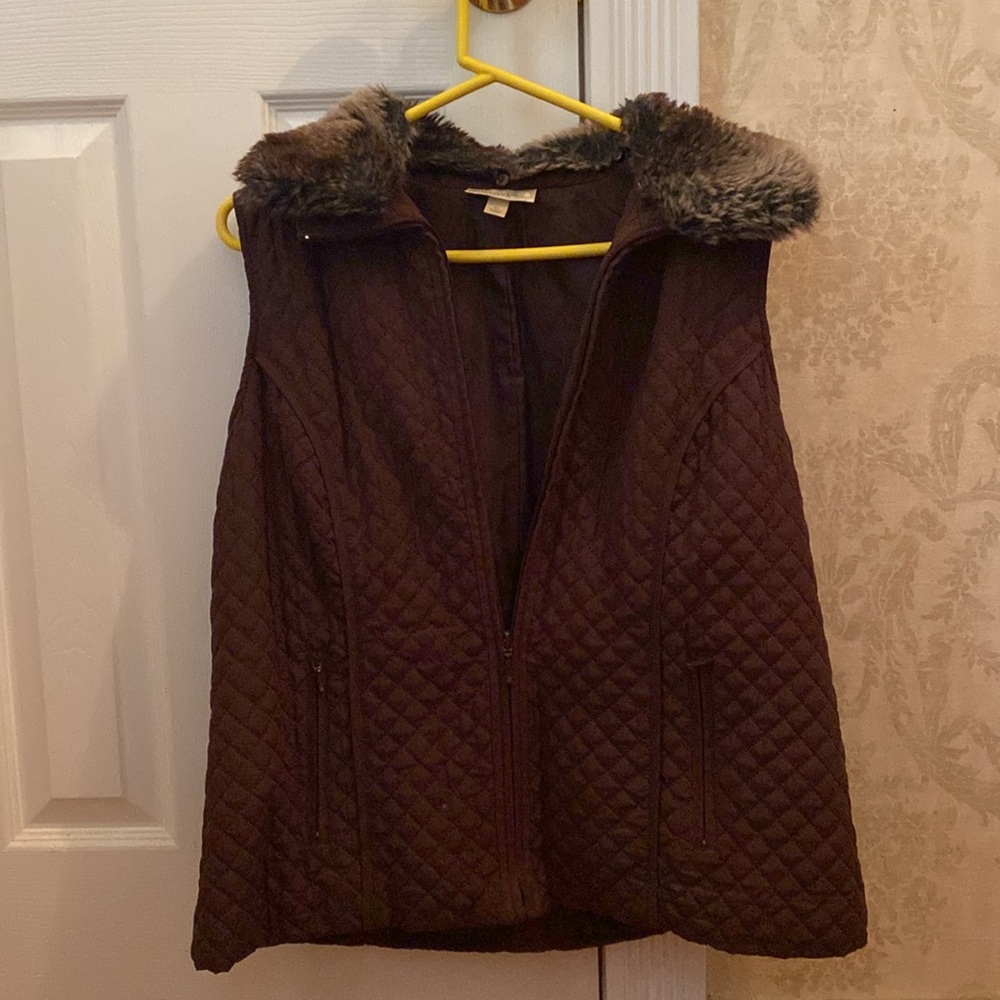 Dress Barn Women’s XL Brown Vest